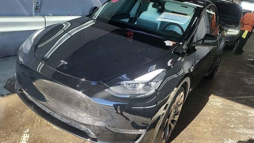 TESLA MODEL Y 2022 7SAYGDEF1NF348825 image